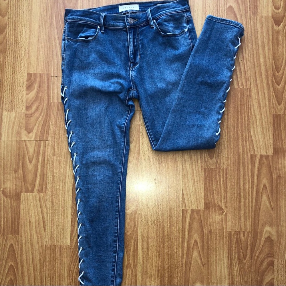 PACSUN BLUE WASH ANKLE JEGGING